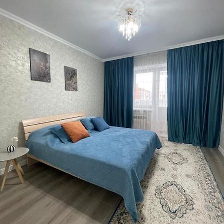 Ferienwohnung Батыс Aqtöbe Exterior foto